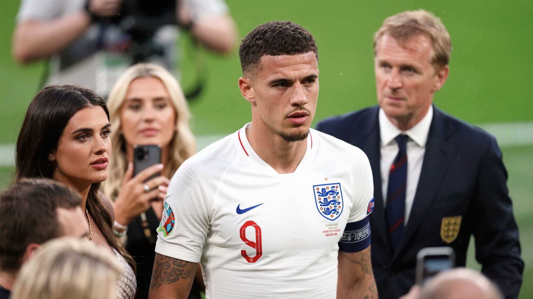 作为职业运动员，其公众影响力巨大，而不光是竞赛表现